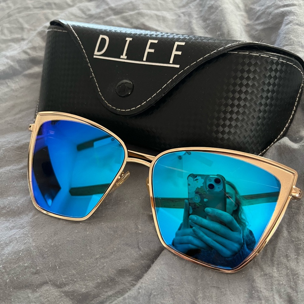 DIFF Sunglasses